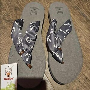 Gray Anchor Flip Flops for Men